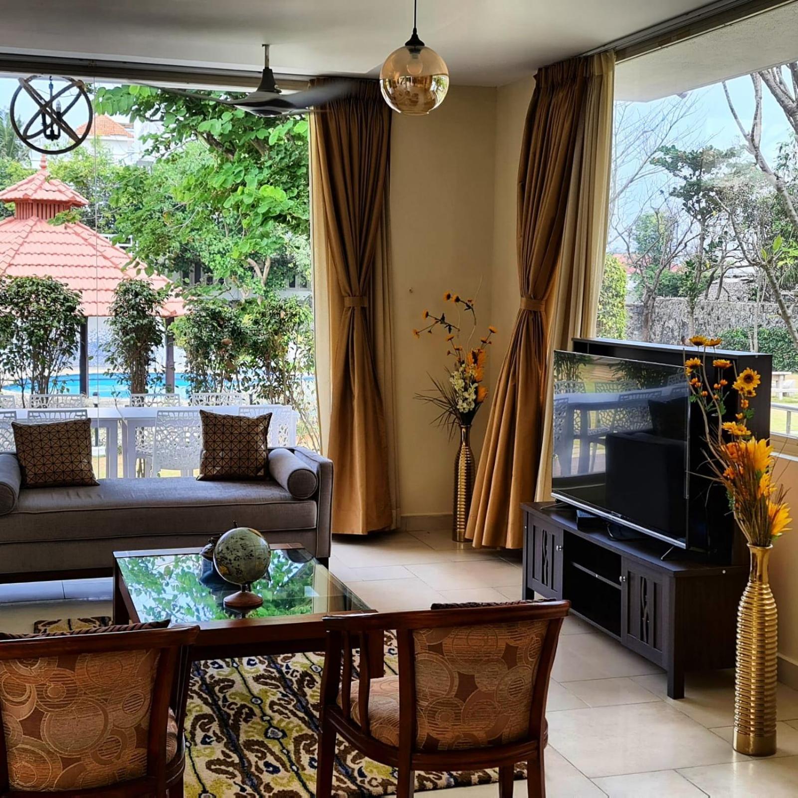 Khushana Villa By Baywatch Stayzz Chennai Extérieur photo